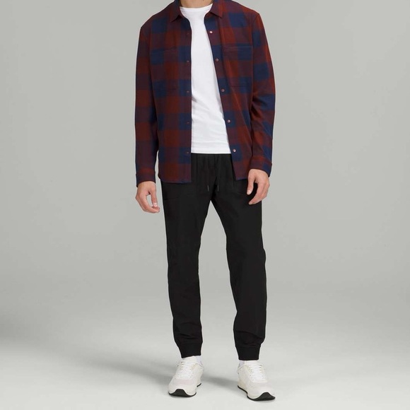 Lululemon ABC Jogger Warpstreme
Black - Picture 2 of 7